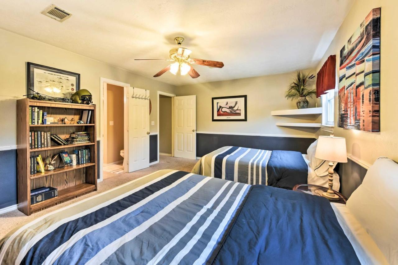 Quiet Lake Conroe Townhome With 2 Boat Slips! Willis Exterior photo